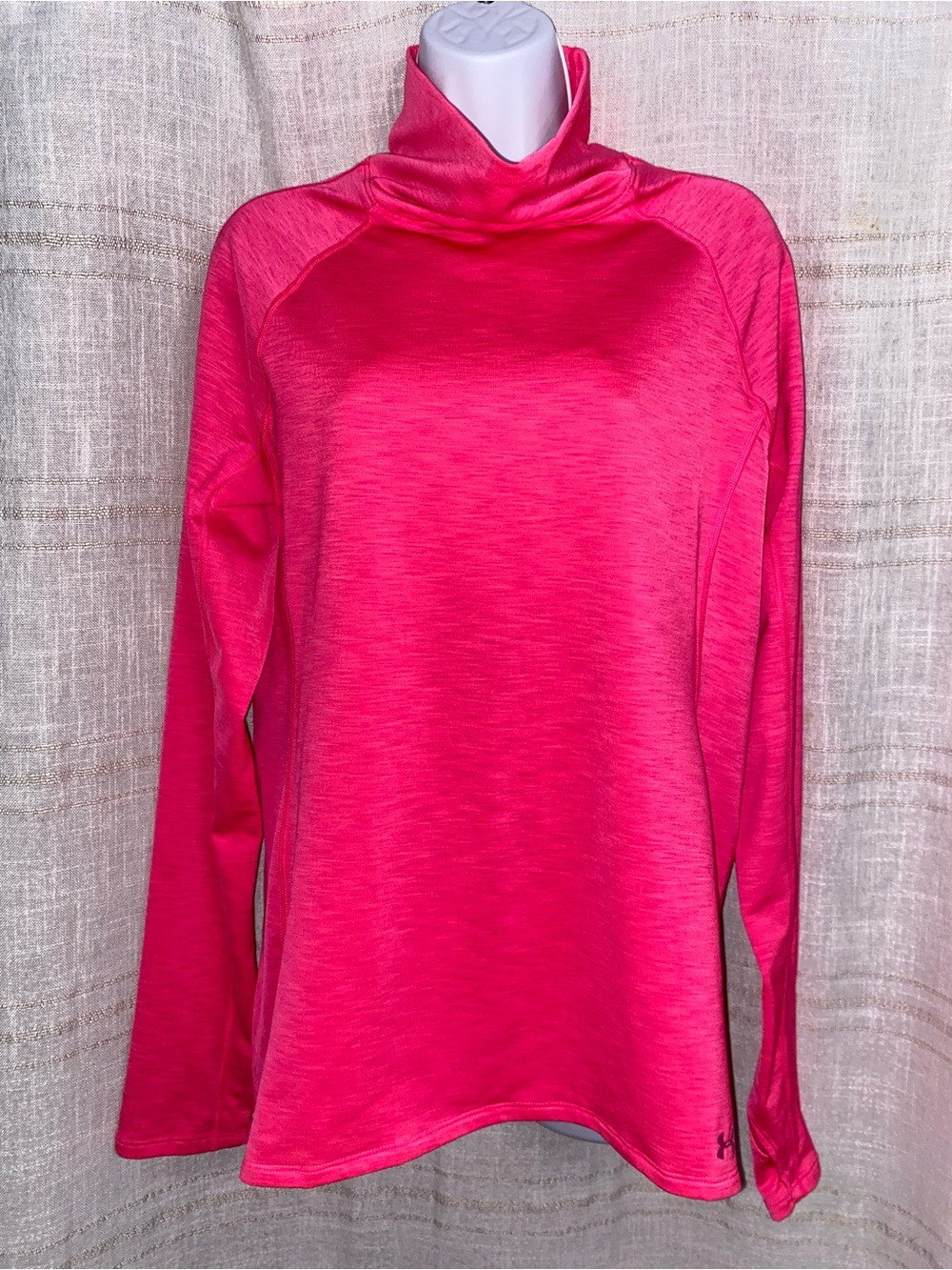 Under Armour Space Dye Cowl Neck Pullover Sweatshirt Fuchsia Pink Medium